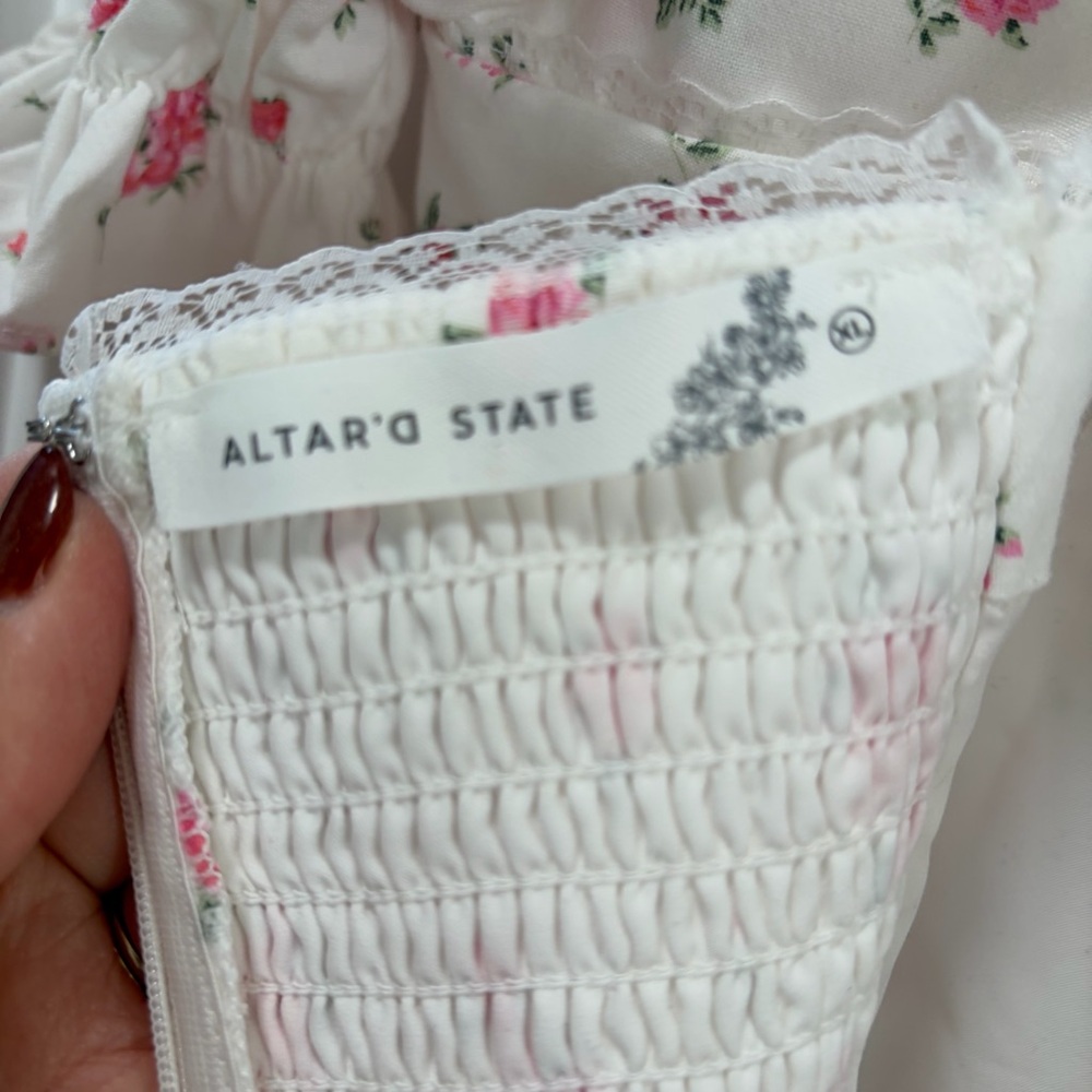 Altar’d State NWOT‎ Lucia Mini Dress size XL White Puff Sleeve Ditsy Floral - Picture 9 of 16